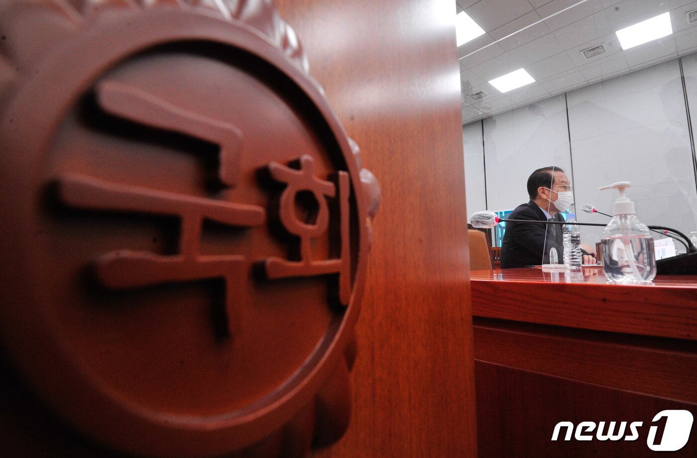 본문 이미지 - 권영세 통일부장관 후보자가 12일 국회 인사청문회에서 의원들의 질의에 답변하고 있다. (공동취재) 2022.5.12/뉴스1 ⓒ News1 허경 기자