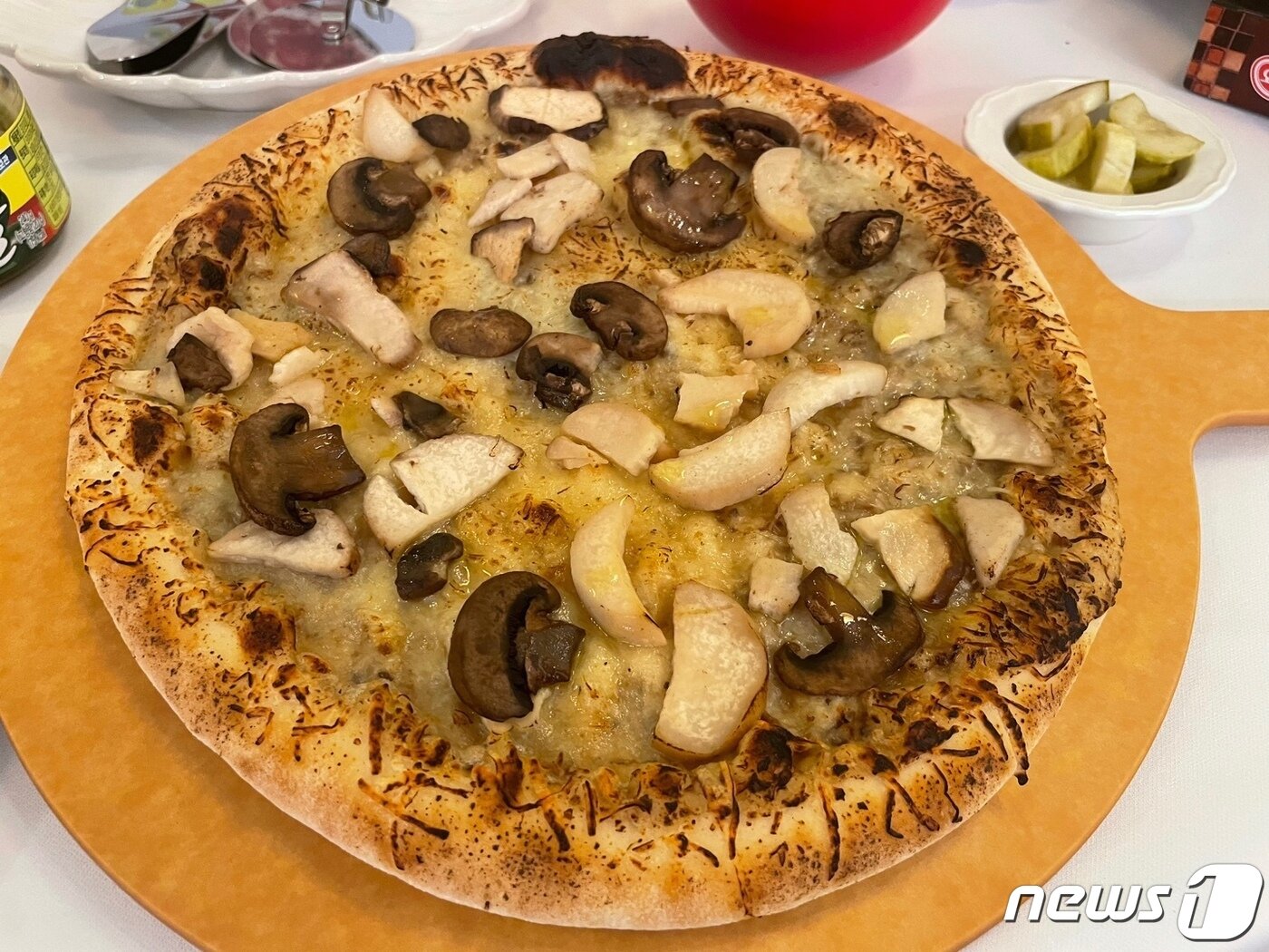 본문 이미지 - 오뚜기 트러플풍기 피자. ⓒ 뉴스1 신민경 기자