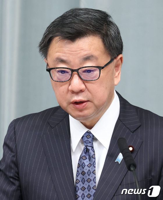 마쓰노 히로카즈 일본 관방장관. © AFP=뉴스1 © News1 김예슬 기자
