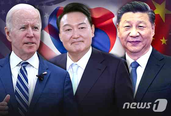 왼쪽부터 조 바이든 미국 대통령,  윤석열 대통령, 시진핑 중국 국가주석 .© News1 김초희 디자이너