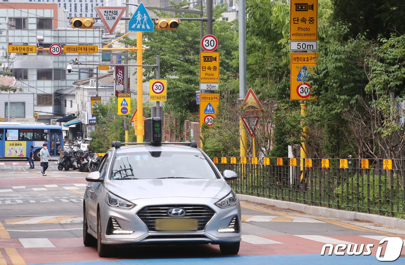 본문 이미지 - 스쿨존의 모습. 2022.5.18/뉴스1 ⓒ News1 김진환 기자