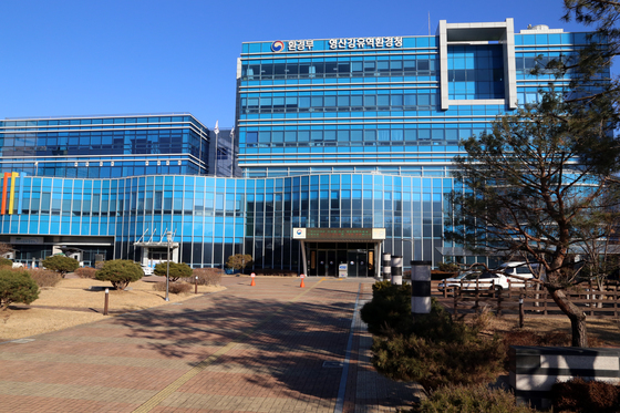 영산강환경청·임실군, 섬진강 제방 매립 폐기물 1500톤 처리