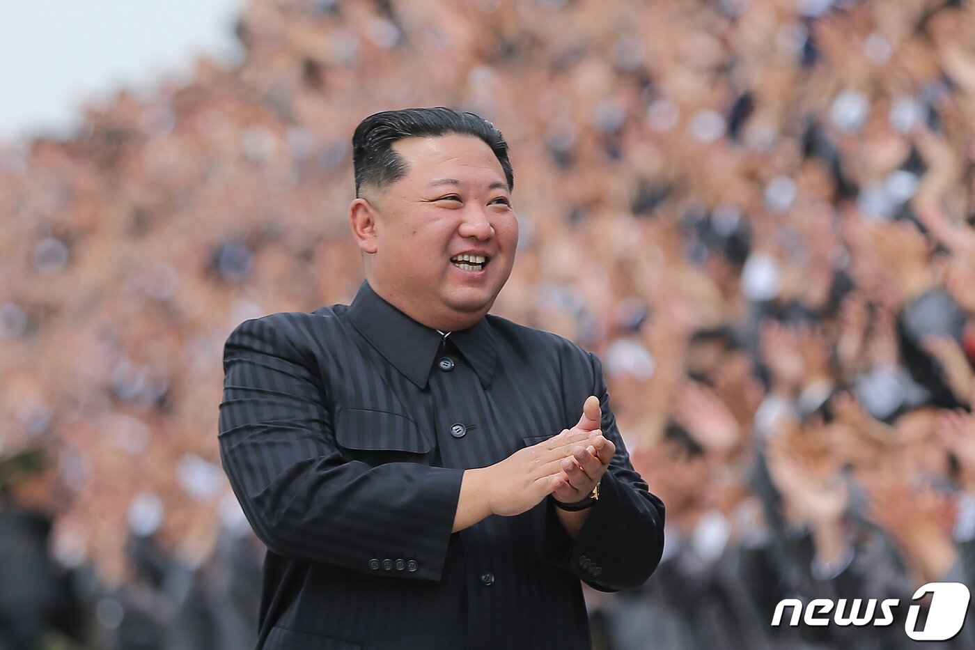 본문 이미지 - &#40;평양 노동신문=뉴스1&#41; = 김정은 북한 조선노동당 총비서. [국내에서만 사용가능. 재배포 금지. DB 금지. For Use Only in the Republic of Korea. Redistribution Prohibited] rodongphoto@news1.kr