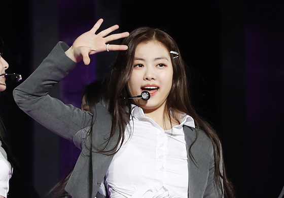'르세라핌 탈퇴' 김가람, 배우 전향…이요원·하석진과 한솥밥