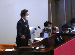 본회의 주재하는 박병석 국회의장