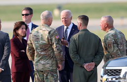오산공군기지 도착한 바이든 미국 대통령