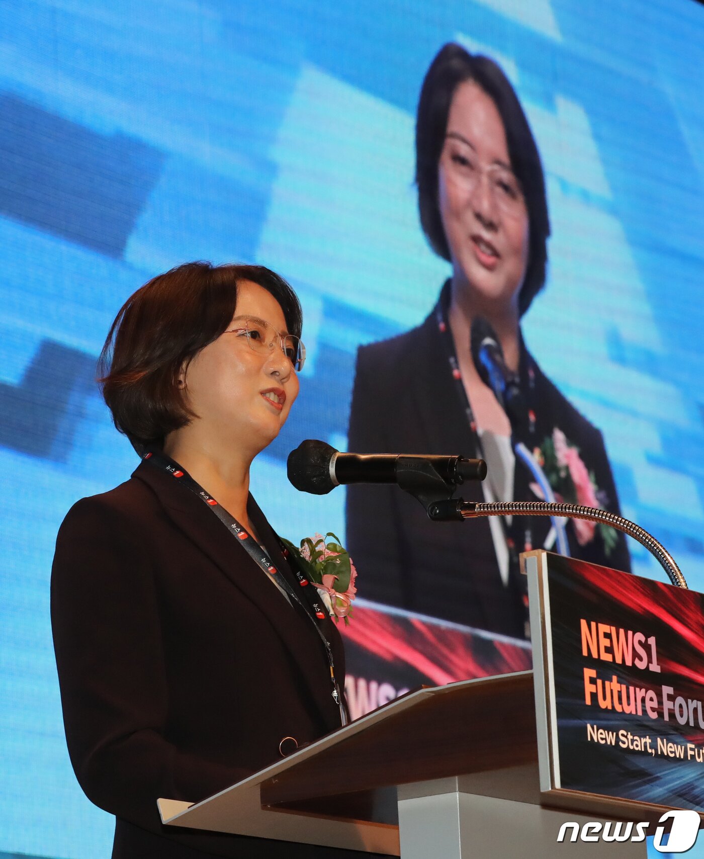 본문 이미지 - 이영 중소벤처기업부 장관이 25일 뉴스1 미래포럼 2022에서 축사를 하고 있다. 2022.5.25/뉴스1