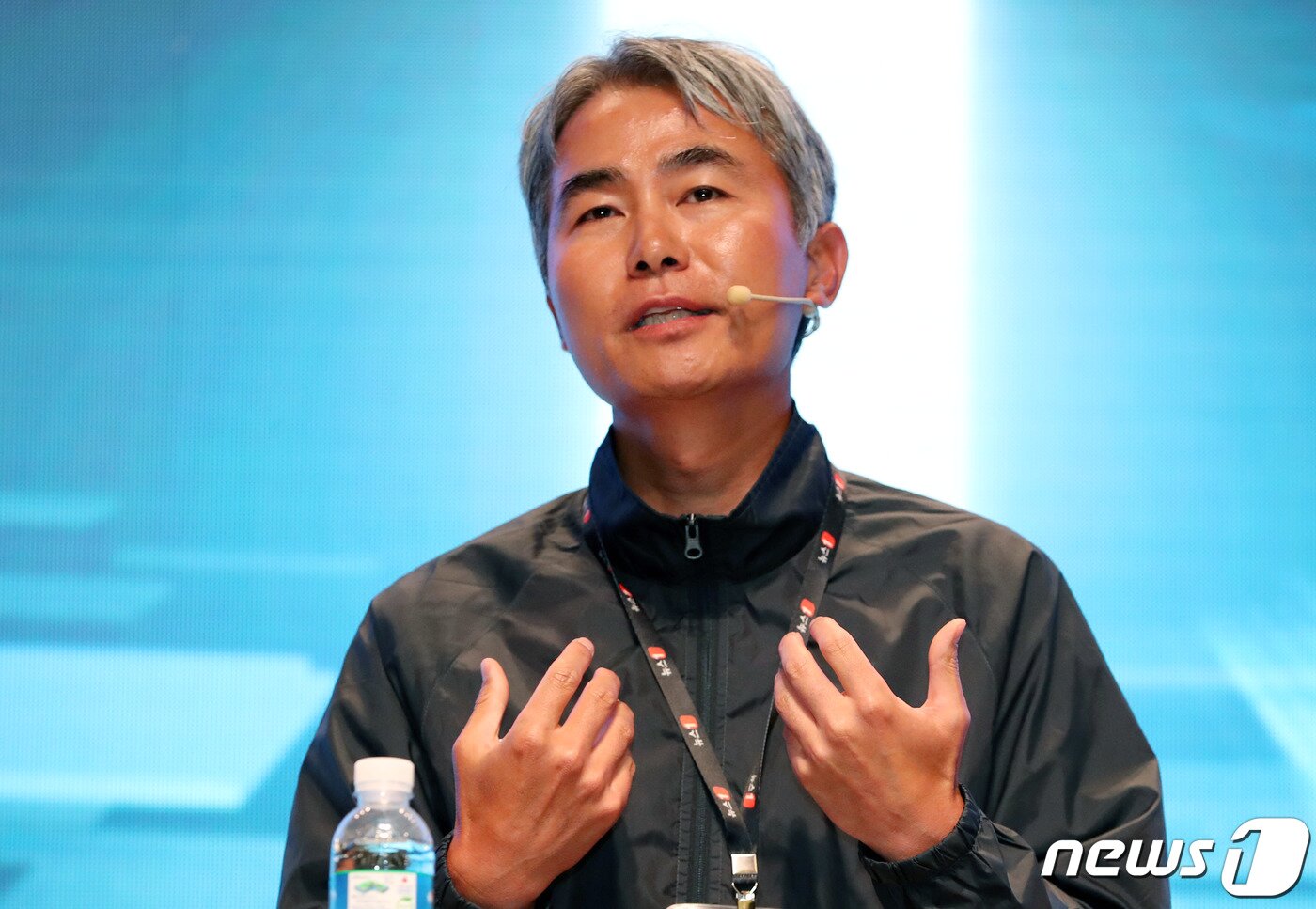 본문 이미지 - 장현국 위메이드 대표가 25일 서울 중구 대한상공회의소에서 열린 뉴스1 미래포럼 2022에서 '게임시장의 패러다임 시프트'를 주제로 기조연설을 하고 있다. 미래포럼은 뉴스통신 뉴스1이 보다 나은 미래를 만들기 위한 미디어활동의 일환으로 매년 개최하고 있다. ⓒ News1 박세연 기자