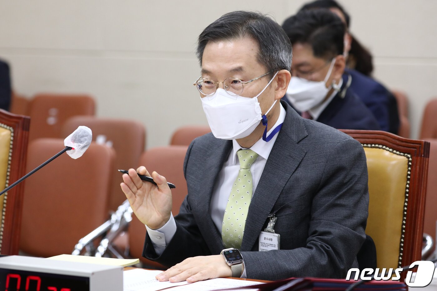 본문 이미지 - 이종호 과학기술정보통신부 장관(당시 후보자)이 지난 3일 서울 여의도 국회에서 열린 인사청문회에서 의원들의 질의에 답하고 있다. (공동취재) 2022.5.3/뉴스1 ⓒ News1 이재명 기자