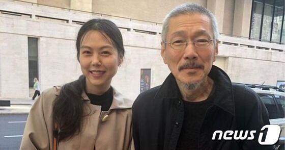물안에서' 홍상수·김민희, 베를린 국제영화제 동반 참석 확정 - 뉴스1 물안에서' 홍상수·김민희, 베를린 국제영화제 동반 참석 확정 - 뉴스1