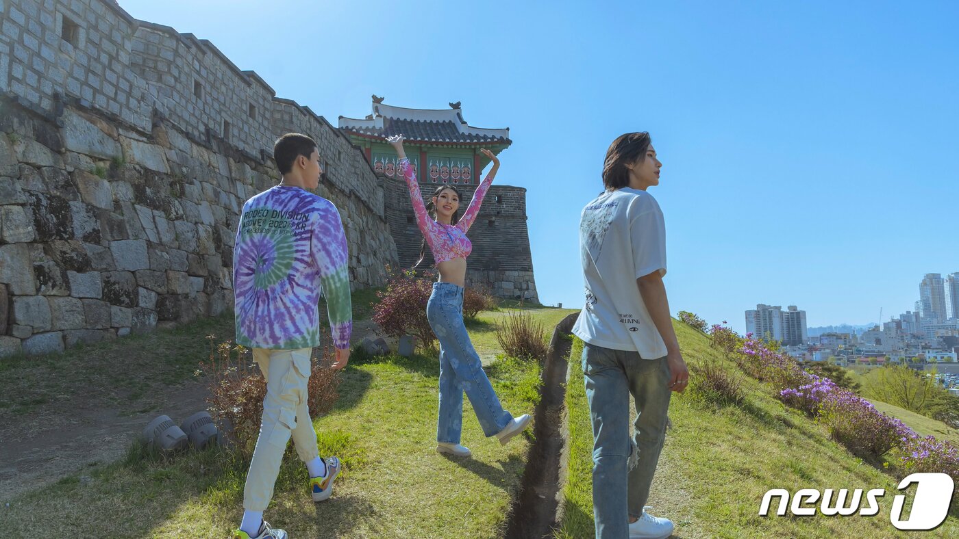본문 이미지 - 캠페인 홍보에 나서는 가상인간 3남매 '호, 곤, 해일' (문화재청 제공)ⓒ 뉴스1