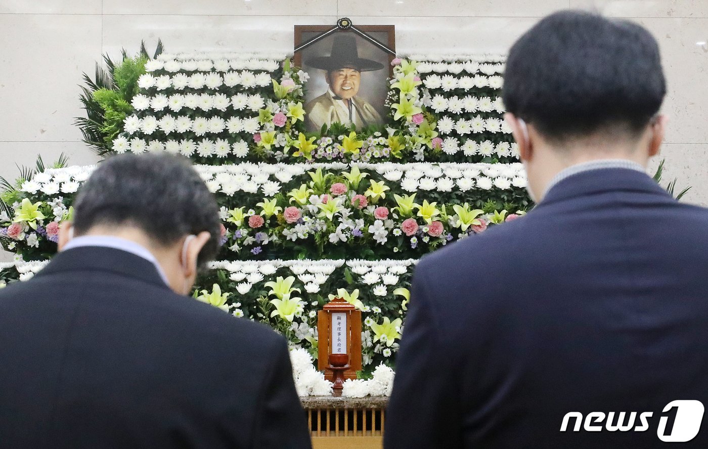 파스퇴르로 번 1000억 인재 육성…최명재 민족사관고 설립자 별세(종합)