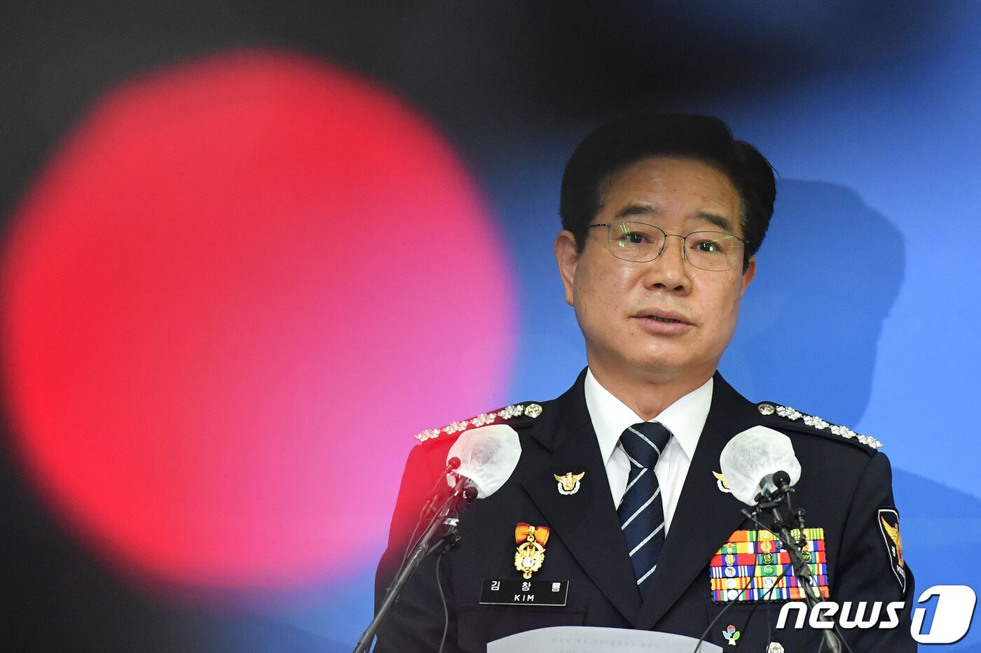 본문 이미지 - 임기를 한 달여 남기고 사의를 표명한 김창룡 경찰청장이 27일 오전 서울 서대문구 경찰청 브리핑룸에서 입장을 밝히고 있다.(공동취재) 2022.6.27/뉴스1 ⓒ News1 민경석 기자