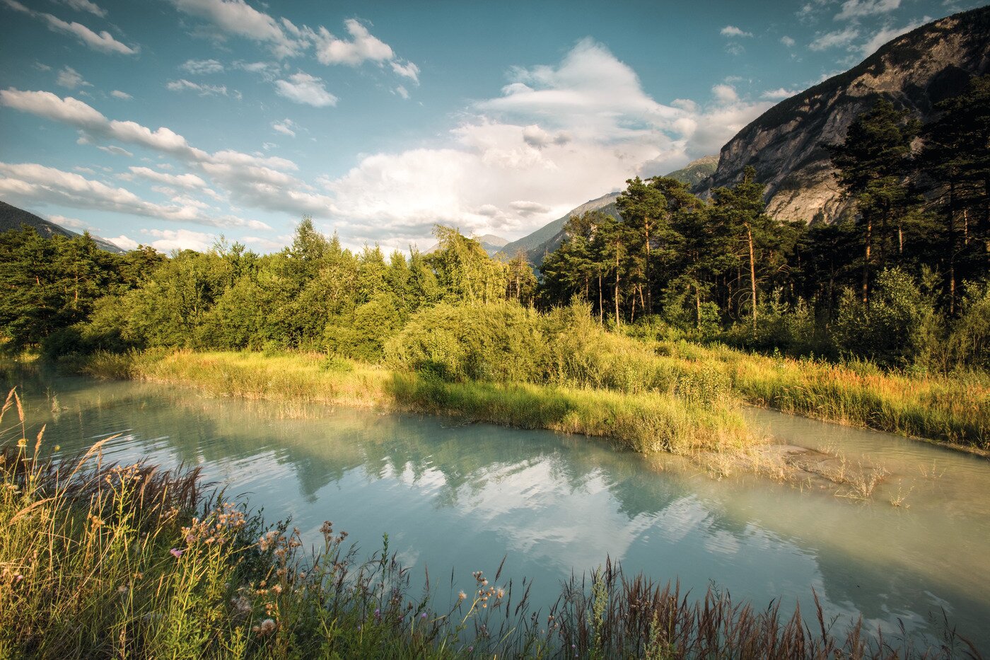 본문 이미지 - 수영은 금지된 핀-핀게스섬(스위스관광청 제공)ⓒ 뉴스1
