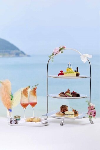 본문 이미지 - 파노라마 라운지의 애프터눈티세트(웨스틴 조선 부산 제공)ⓒ 뉴스1