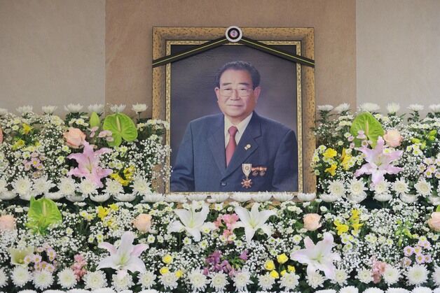 '국민MC' 故 송해, 벌써 3주기…천국서도 여전히 울려 퍼질 '전국~노래자랑'