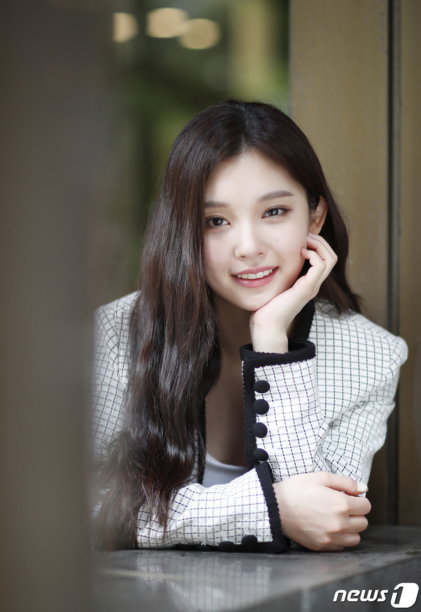 (서울=뉴스1) 권현진 기자 = 배우 이시우가 서울 종로구 뉴스1 사옥에서 열린 인터뷰에 앞서 포즈를 취하고 있다.이시우는 넷플릭스 오리지널 시리즈 '종이의 집: 공동경제구역 파트 …