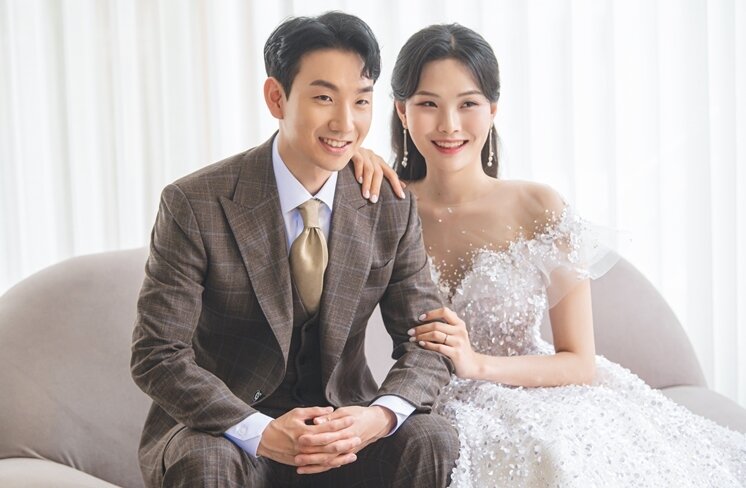 본문 이미지 - 가수 가은 결혼 / 해피메리드컴퍼니, 웨딩디렉터봉드, 뮤아스튜디오, 모니카블랑쉬, 모아위, 웨딩미, 쇼위플로라, 스플렌디노, 규중칠우, 정민경스타일리스트, 스튜디오원 제공 ⓒ 뉴스1