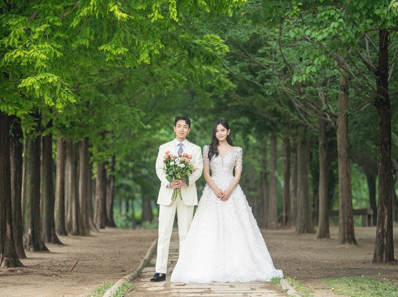 본문 이미지 - 가수 가은 결혼 / 해피메리드컴퍼니, 웨딩디렉터봉드, 뮤아스튜디오, 모니카블랑쉬, 모아위, 웨딩미, 쇼위플로라, 스플렌디노, 규중칠우, 정민경스타일리스트, 스튜디오원 제공 ⓒ 뉴스1