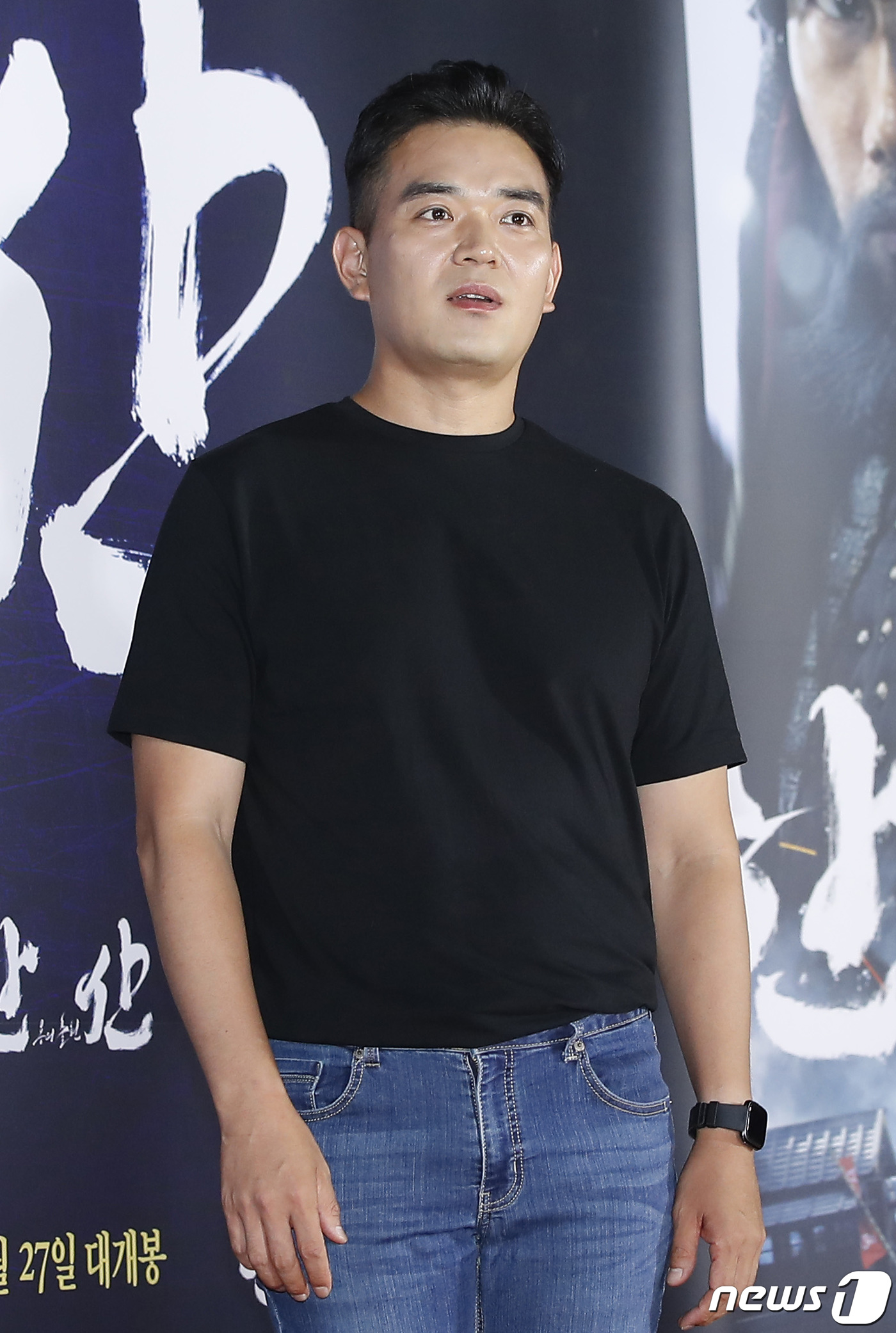 (서울=뉴스1) 권현진 기자 = 배우 김재영이 26일 서울 송파구 롯데시네마 월드타워에서 열린 영화 '한산:용의 출현'(감독 김한민) VIP 시사회에서 포즈를 취하고 있다.'한산: …