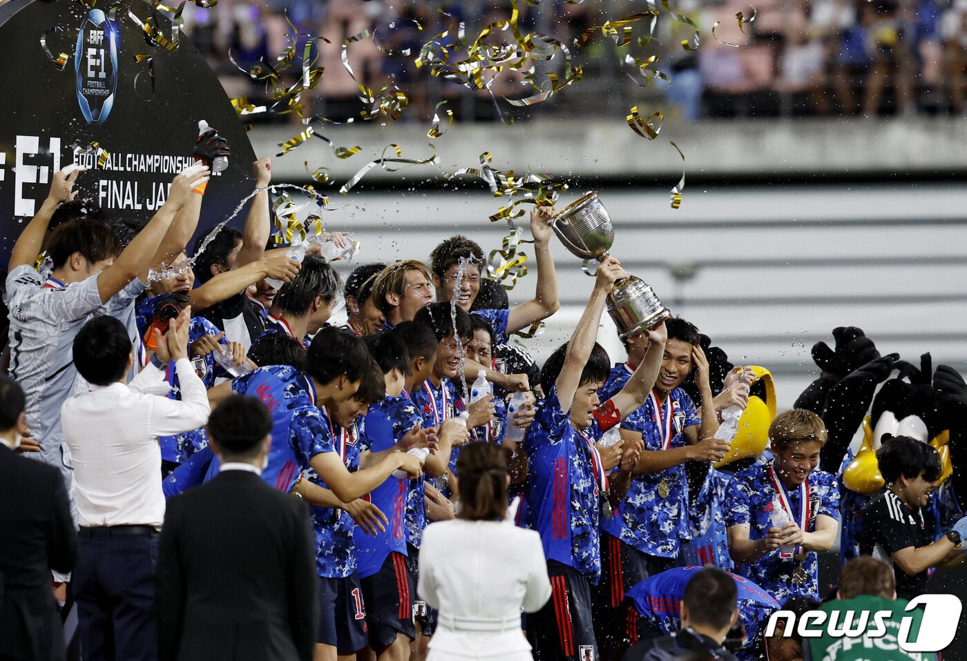 본문 이미지 - 일본이 한국을 3-0으로 꺾고 E1 챔피언십에서 우승했다. ⓒ 로이터=뉴스1
