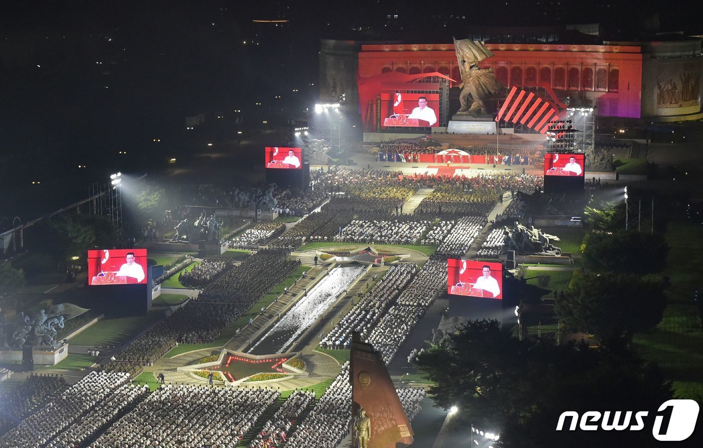 본문 이미지 - (평양 노동신문=뉴스1) = 김정은 북한 노동당 총비서가 27일 조국해방전쟁(한국전쟁) 승리를 경축하는 '전승절' 69주년 기념행사에 참석해 연설했다. [국내에서만 사용가능. 재배포 금지. DB 금지. For Use Only in the Republic of Korea. Redistribution Prohibited] rodongphoto@news1.kr