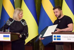 [사진] 키이우 방문한 스웨덴 총리와 기자회견하는 젤렌스키