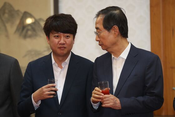 성일종 "한덕수, 도움 피하지 않을 것…尹 조용히 있어 줘야"