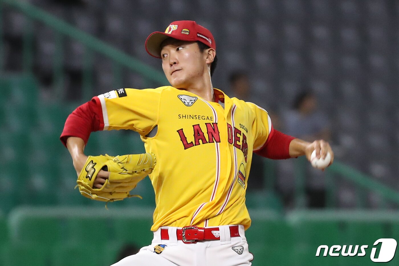 본문 이미지 - SSG 랜더스 투수 김건우. 뉴스1 DB ⓒ News1 민경석 기자