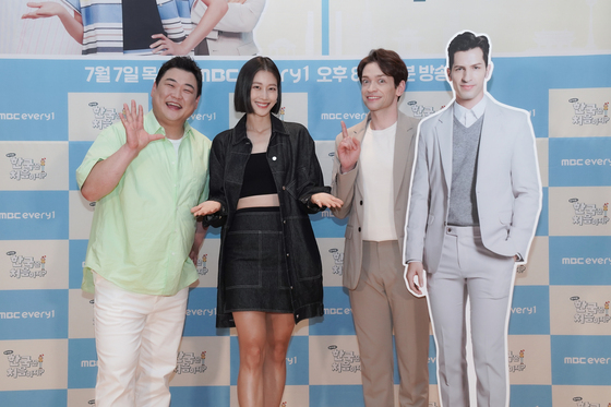 (왼쪽부터) 김준현, 이현이, 다니엘 린데만, 알베르토/ 사진제공=MBC에브리원 © 뉴스1