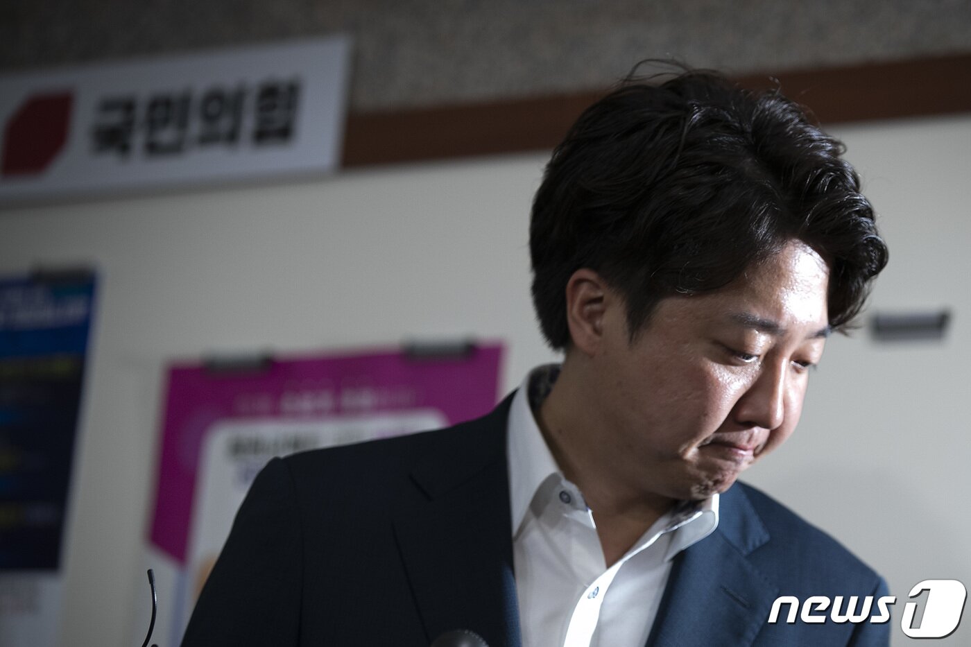본문 이미지 - 이준석 국민의힘 대표가 7일 오후 서울 여의도 국회에서 열린 성 상납 증거인멸교사 의혹에 대한 윤리위원회에 출석하며 입장을 말하고 있다. (공동취재) 2022.7.7/뉴스1 ⓒ News1 이재명 기자