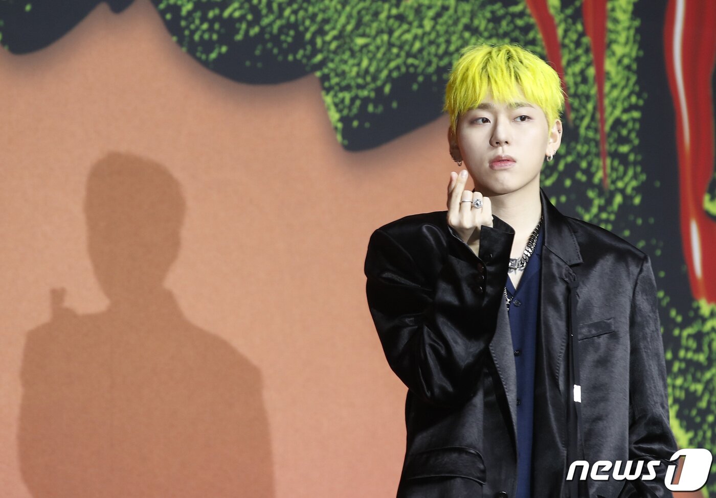 본문 이미지 - 프로듀서 겸 가수 지코(ZICO)가 1일 오후 서울 강남구 그랜드 인터컨티넨탈 서울 파르나스에서 가진 미니 4집 ‘Grown Ass Kid’ 발매 기념 기자간담회에서 포즈를 취하고 있다. 2022.8.1/뉴스1 ⓒ News1 권현진 기자