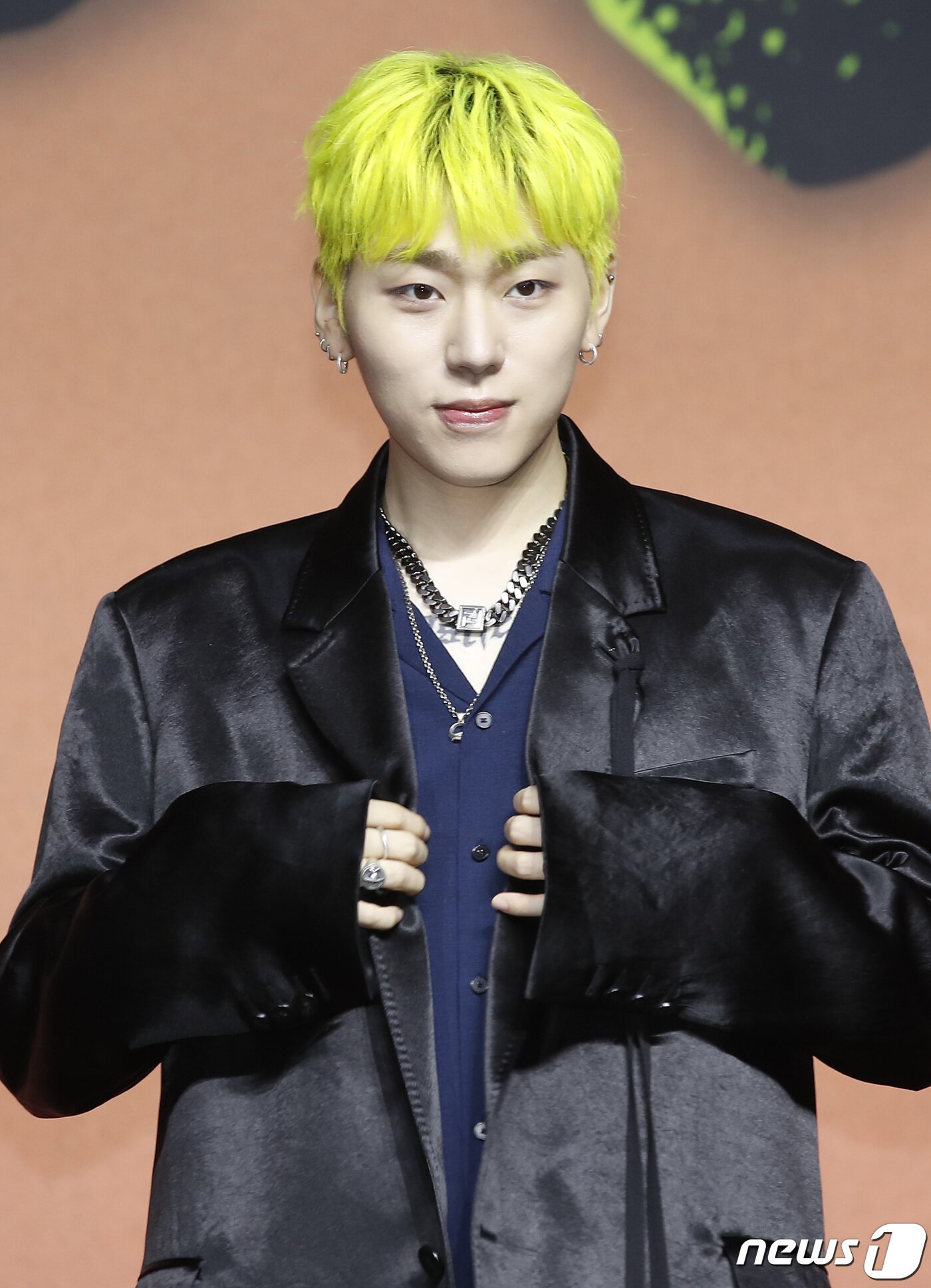 본문 이미지 - 프로듀서 겸 가수 지코(ZICO)가 1일 오후 서울 강남구 그랜드 인터컨티넨탈 서울 파르나스에서 가진 미니 4집 ‘Grown Ass Kid’ 발매 기념 기자간담회에서 포즈를 취하고 있다. 2022.8.1/뉴스1 ⓒ News1 권현진 기자