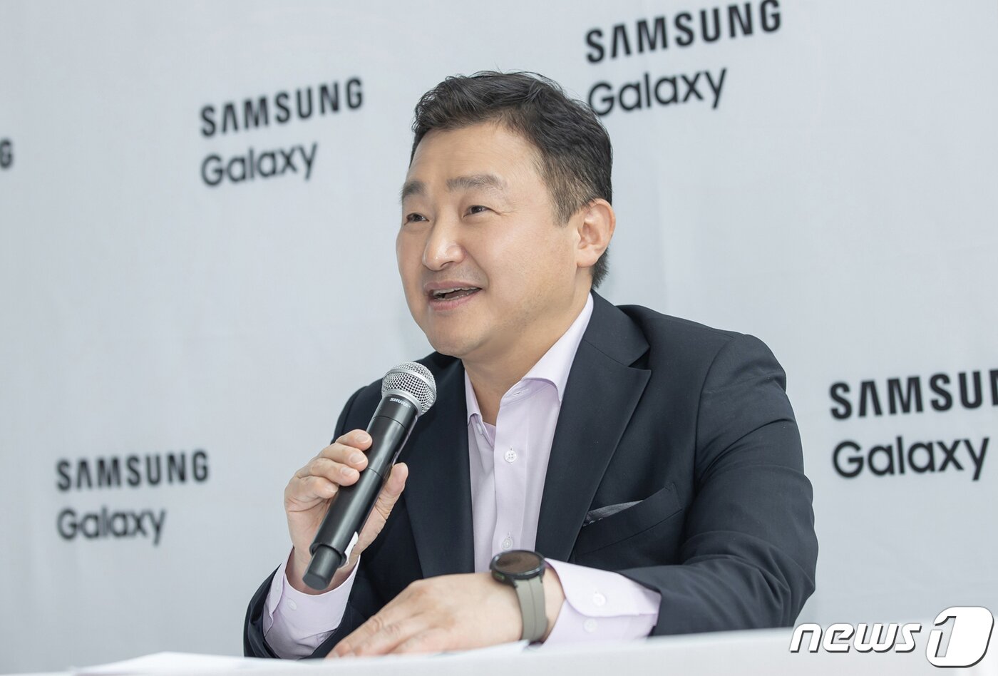 본문 이미지 - 갤럭시 언팩 행사 직후 기자 간담회에 참석한 노태문 삼성전자 MX사업부장(삼성전자 제공) ⓒ 뉴스1