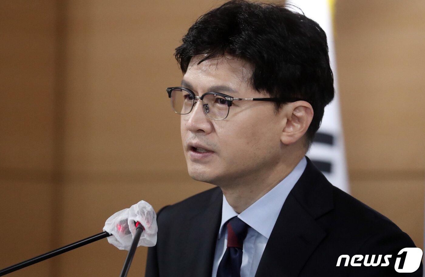 본문 이미지 - 한동훈 법무부 장관이 12일 오전 서울 종로구 세종대로 정부서울청사에서 광복절 특별사면 대상자 명단 발표를 하고 있다. 2022.8.12/뉴스1 ⓒ News1 김명섭 기자