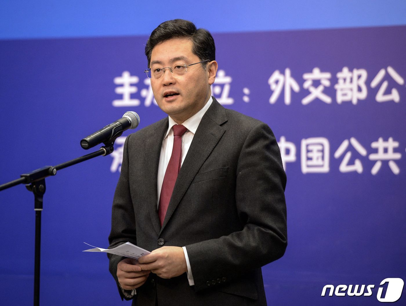 본문 이미지 - 친강 중국 외교부장. 2013.12.15 ⓒ AFP=뉴스1 ⓒ News1 정윤미 기자