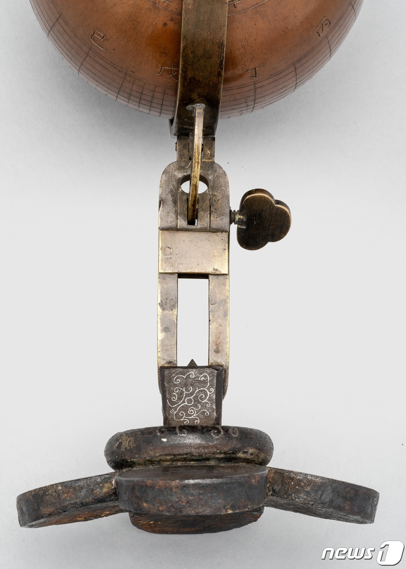 본문 이미지 - 다림줄이 설치됐던 부분. (문화재청 제공)  