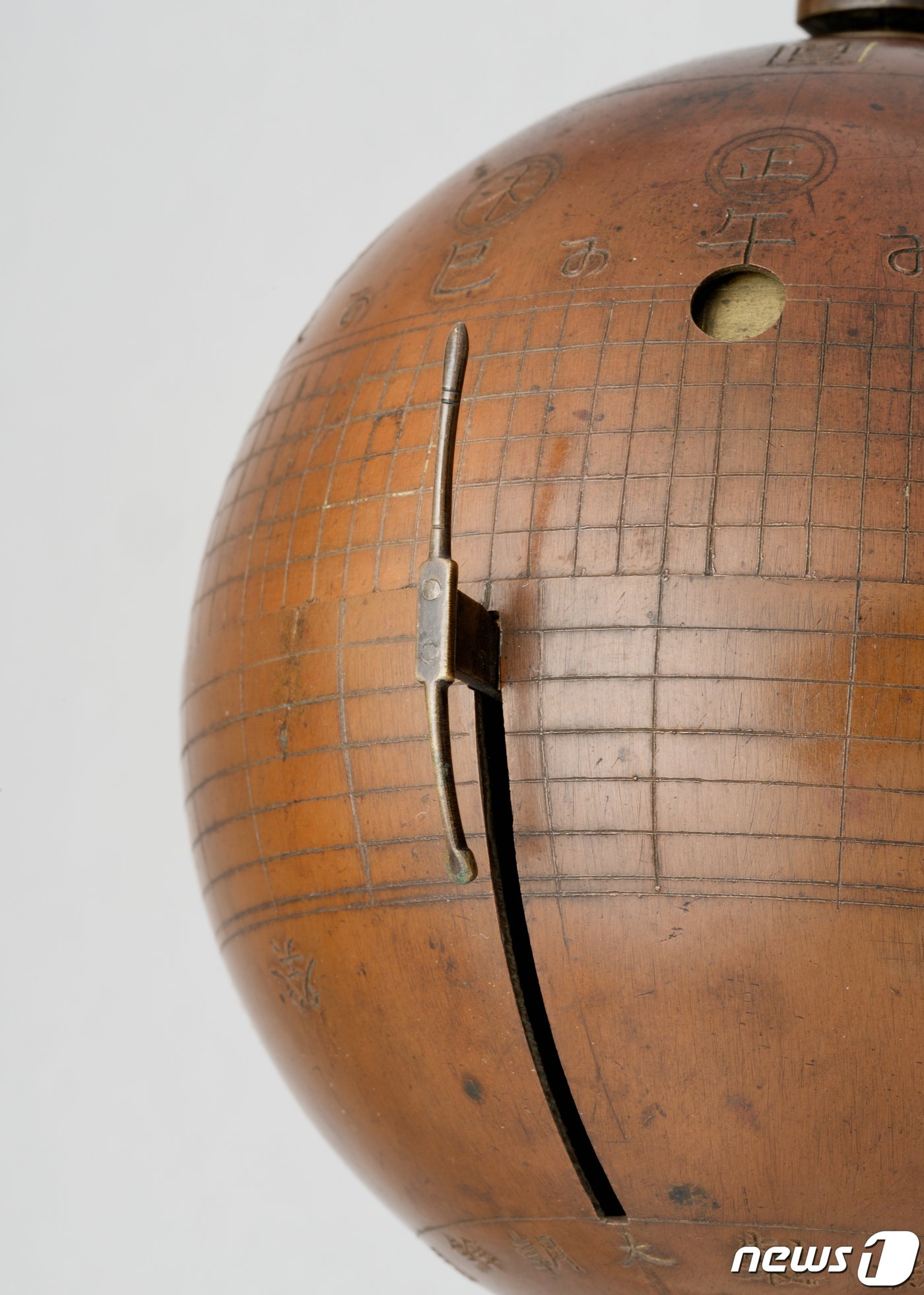 본문 이미지 - 'T'자형 횡량. (문화재청 제공)  