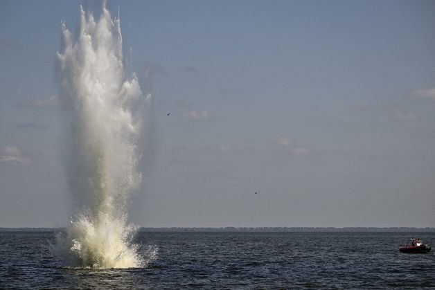 미국 관리 "러시아, ICBM 아닌 중거리탄도미사일 쏜 것"(상보)