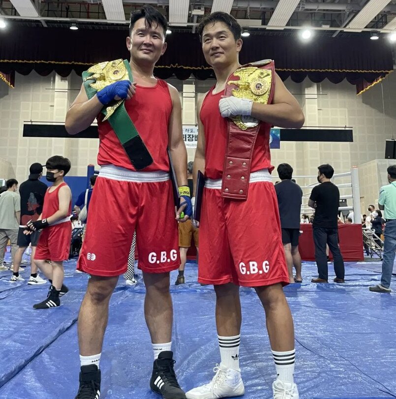 본문 이미지 - 윤형빈(왼쪽) / 사진출처=윤형빈 인스타그램 