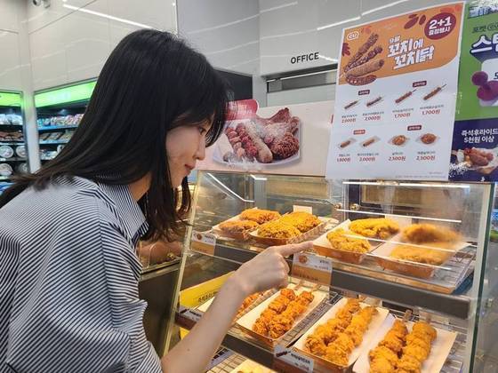 チキン戦争 スーパー越えコンビニへ 3社プロモーション本格化 Korea Wave