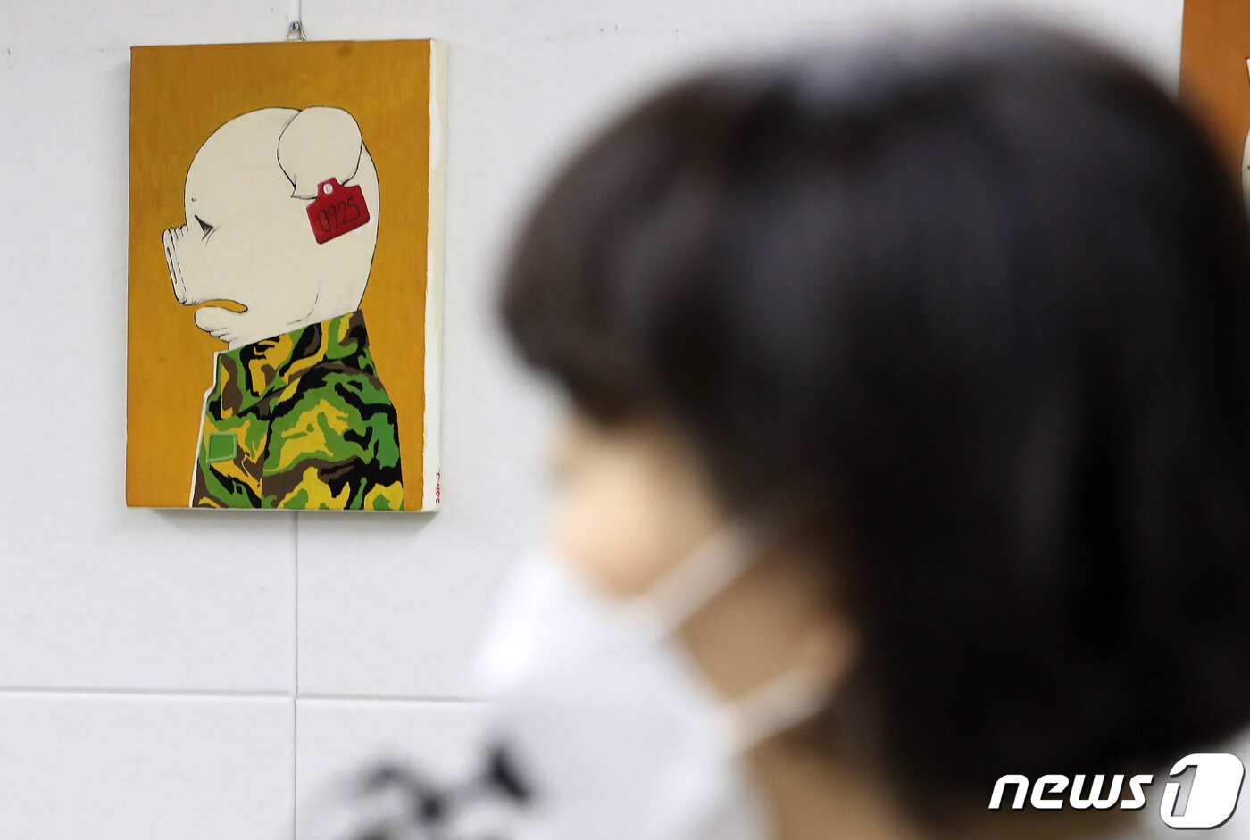 본문 이미지 - 김숙경 군인권센터 부설 군성폭력상담소 소장이 3일 오전 서울 마포구 군인권센터에서 공군 제15특수임무비행단 여군 하사 성폭력 사건 관련 공군 입장에 대한 반박 기자회견을 하고 있다. 2022.8.3/뉴스1 ⓒ News1 이동해 기자