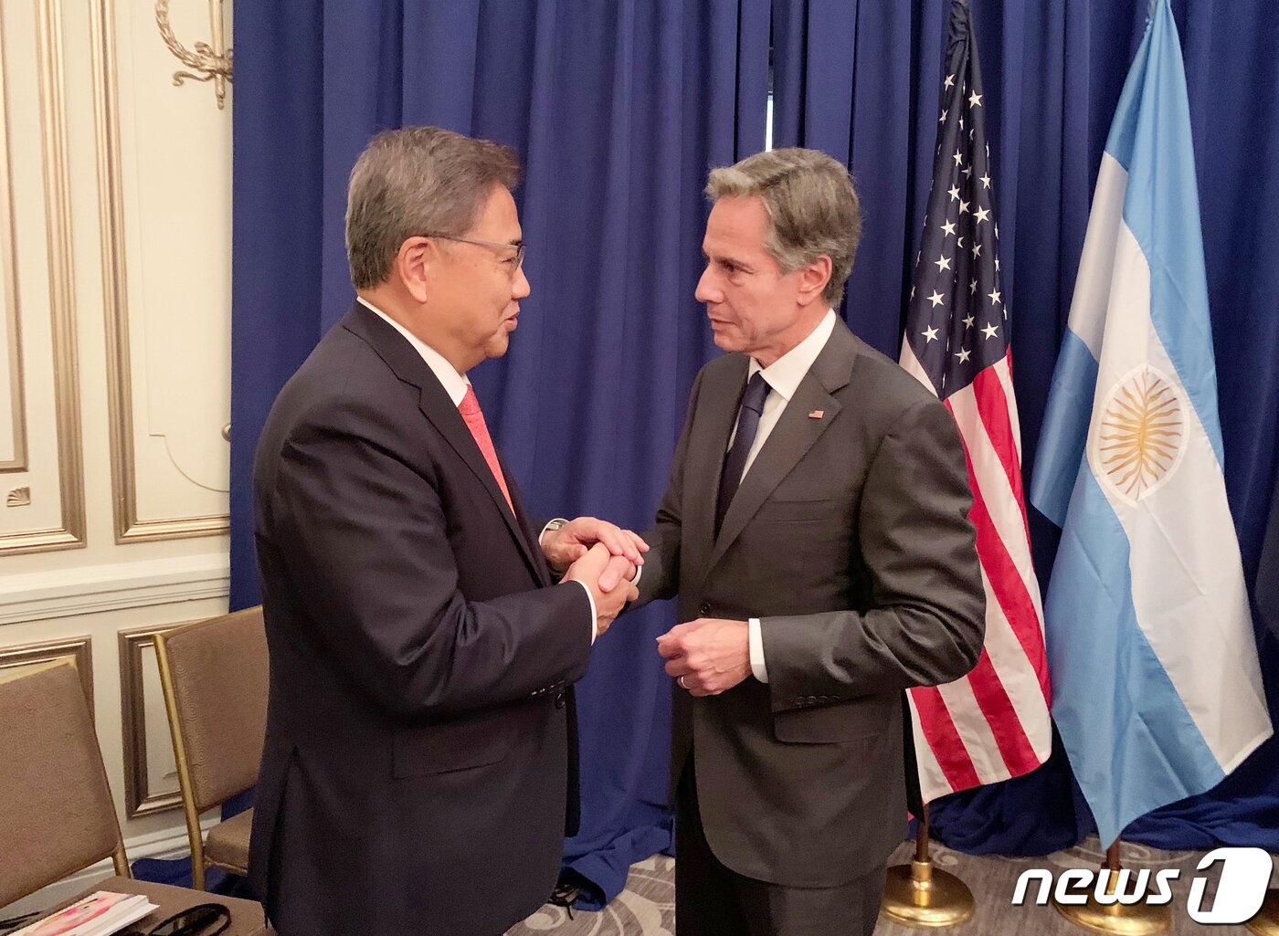 본문 이미지 - 박진 외교부 장관(왼쪽)과 토니 블링컨 미국 국무장관. (외교부 제공) 2022.9.23/뉴스1 ⓒ News1 송원영 기자
