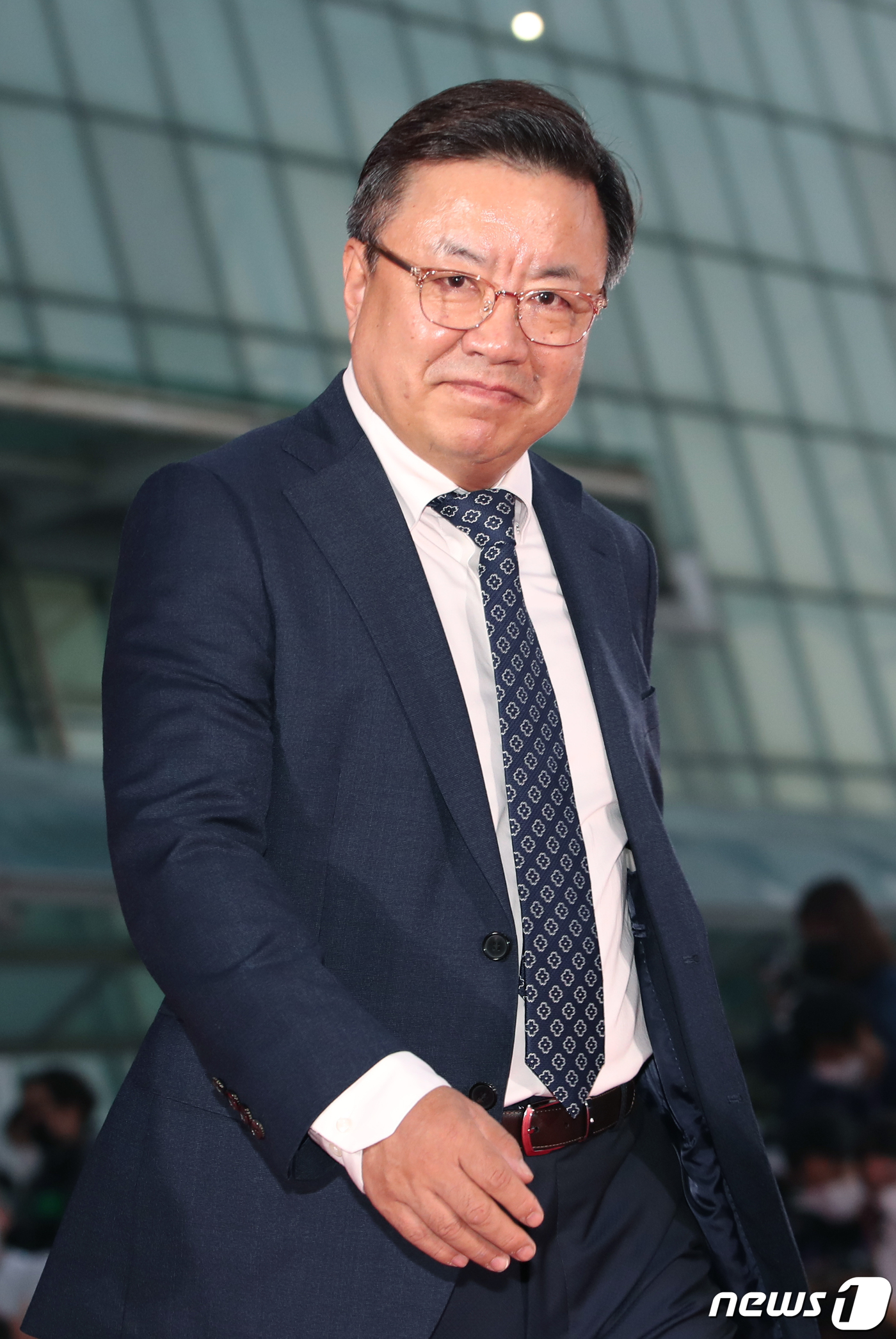 (고양=뉴스1) 권현진 기자 = 배우 이효정이 29일 오후 경기도 고양시 일산 킨텍스에서 열린 ‘2022 APAN STAR AWARDS’에서 레드카펫을 밟고 있다. 2022.9.2 …