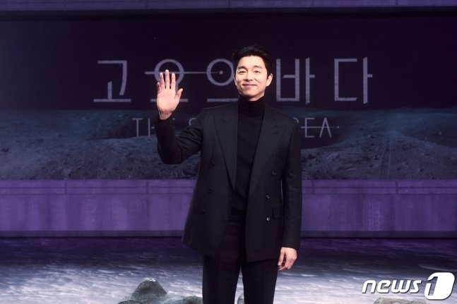 본문 이미지 - 배우 공유