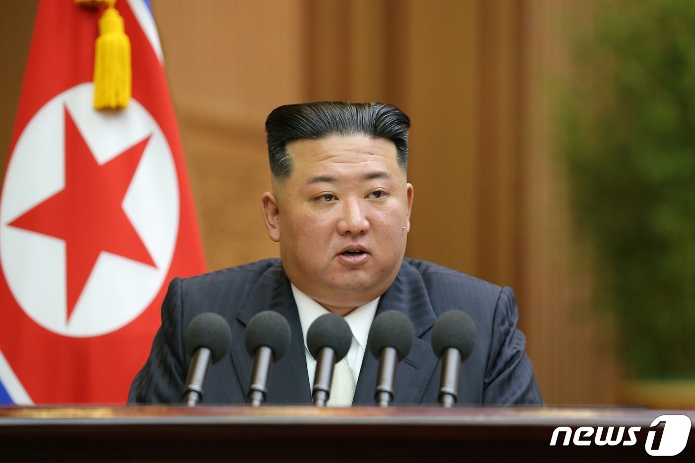 본문 이미지 - &#40;평양 노동신문=뉴스1&#41; = 김정은 북한 조선노동당 총비서. [국내에서만 사용가능. 재배포 금지. DB 금지. For Use Only in the Republic of Korea. Redistribution Prohibited] rodongphoto@news1.kr