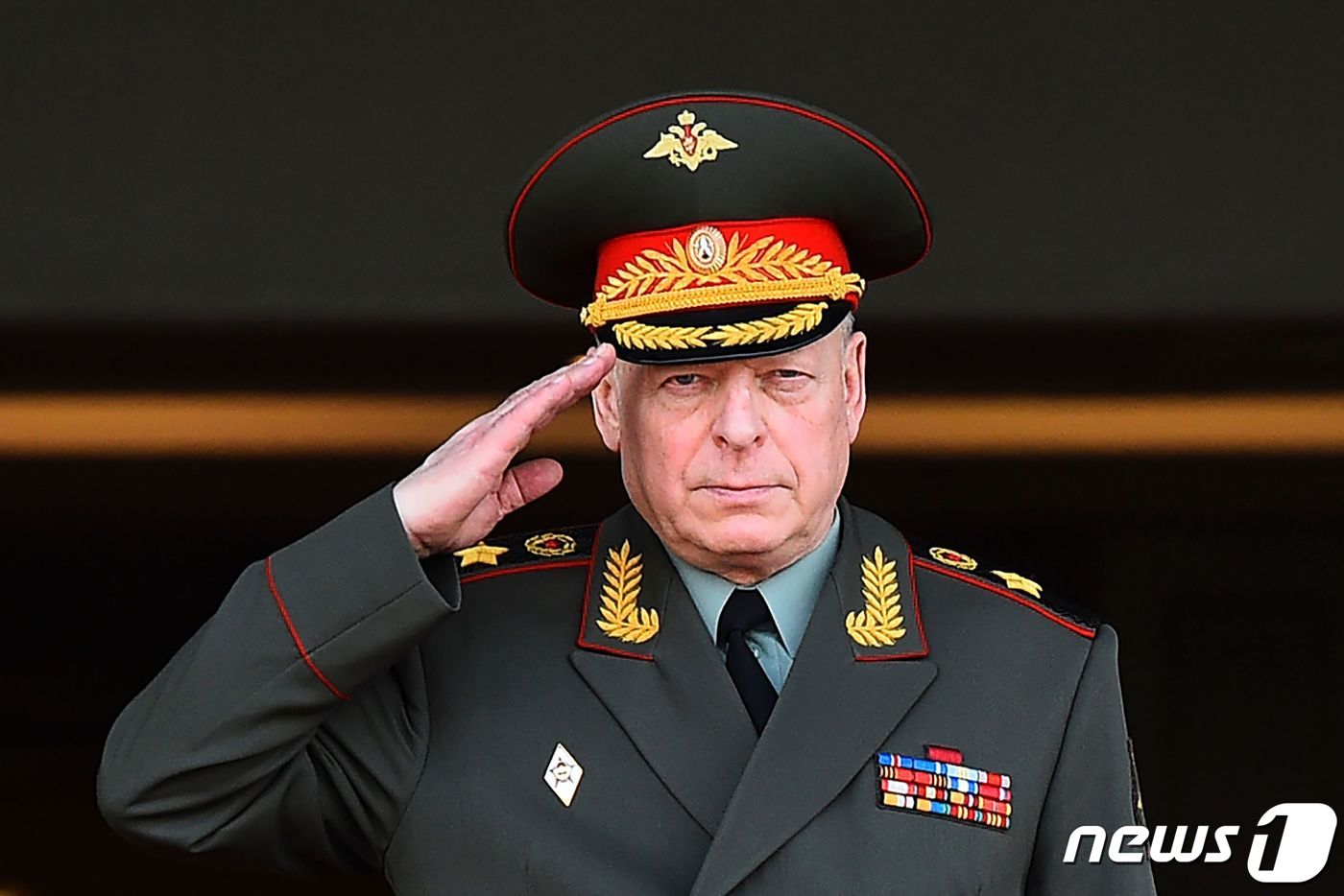 (AFP=뉴스1) 최서윤 기자 = 지난 11일 러시아 국방부의 우크라이나 '특별군사작전' 지휘부 인사에서 통합 부사령관에 임명된 올레그 살류코프 러 연방 육군 총사령관.ⓒ AFP= …