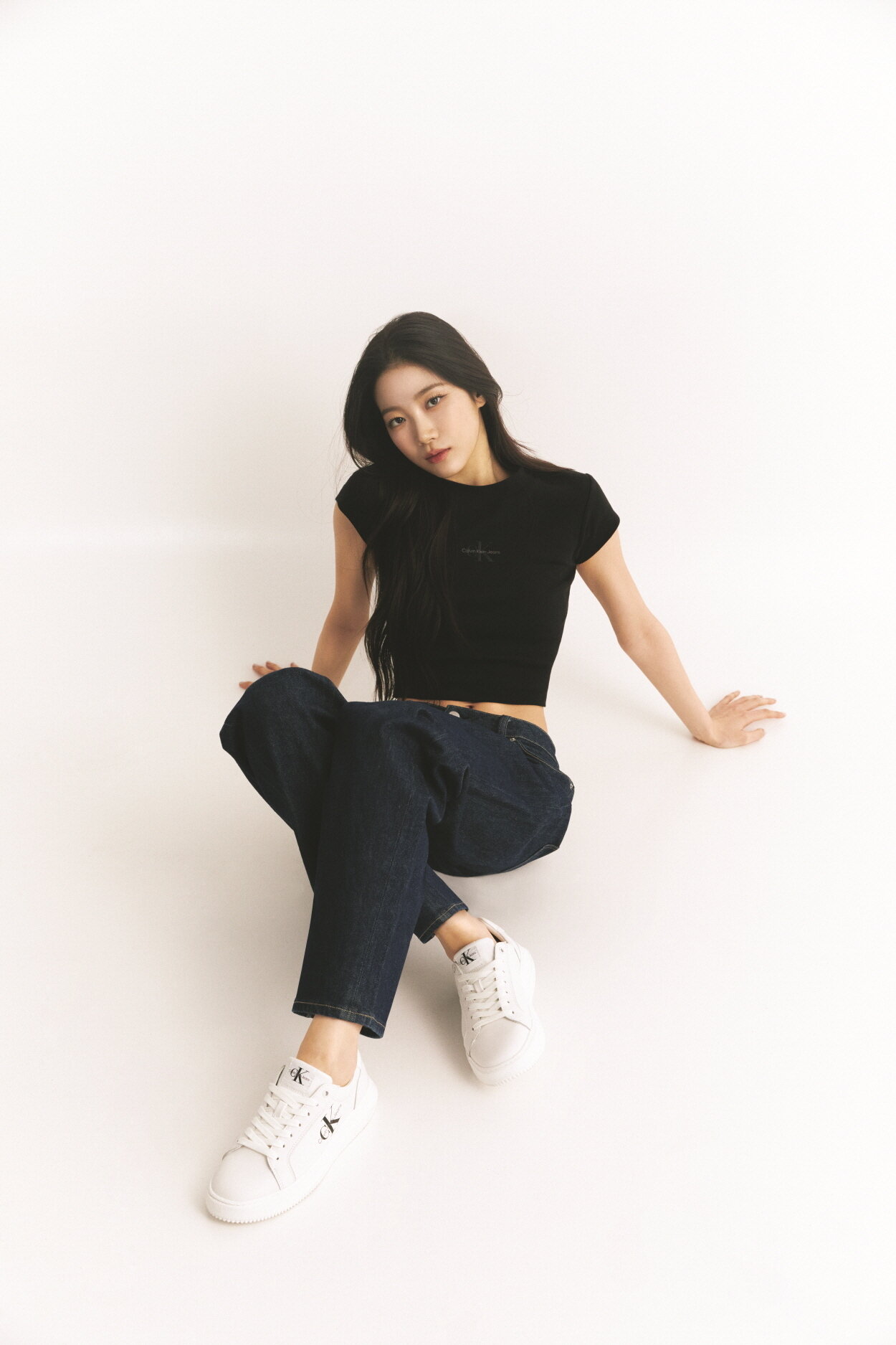 본문 이미지 - 카즈하, 캘빈클라인 제공