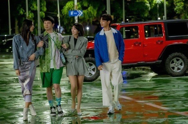 본문 이미지 - '더패뷸러스' 스틸