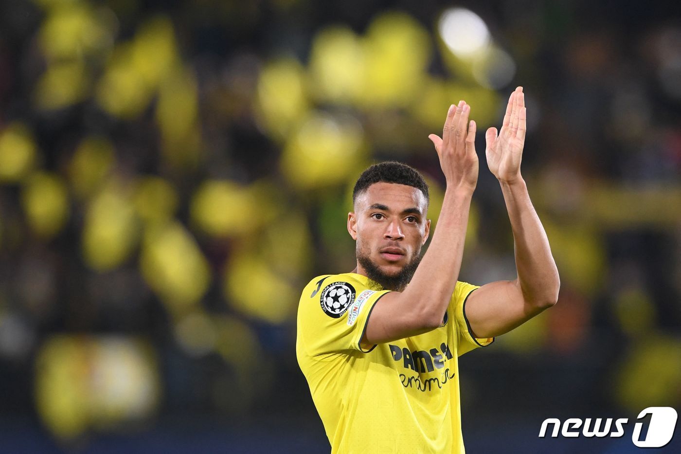 본문 이미지 - 비야레알에서 뛰었던 단주마 ⓒ AFP=뉴스1